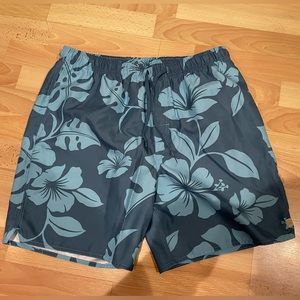 Quiksilver Swim Trunk XL NWOT